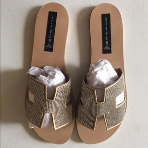 Steve Madden Greece Sandals, New, Never worn
